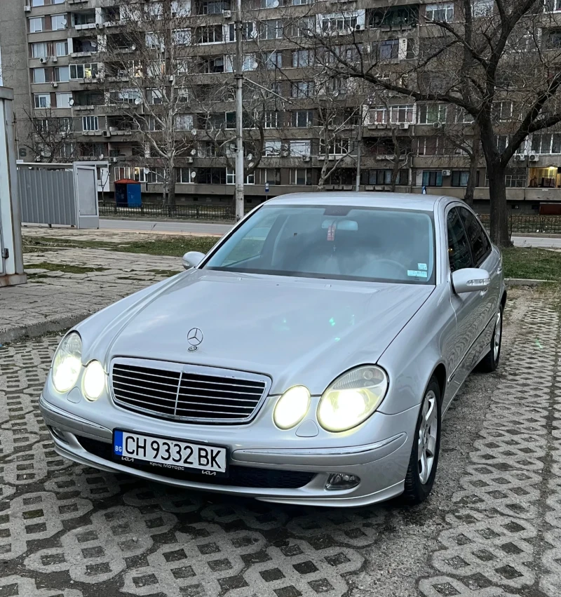 Mercedes-Benz E 320, снимка 1 - Автомобили и джипове - 48949723