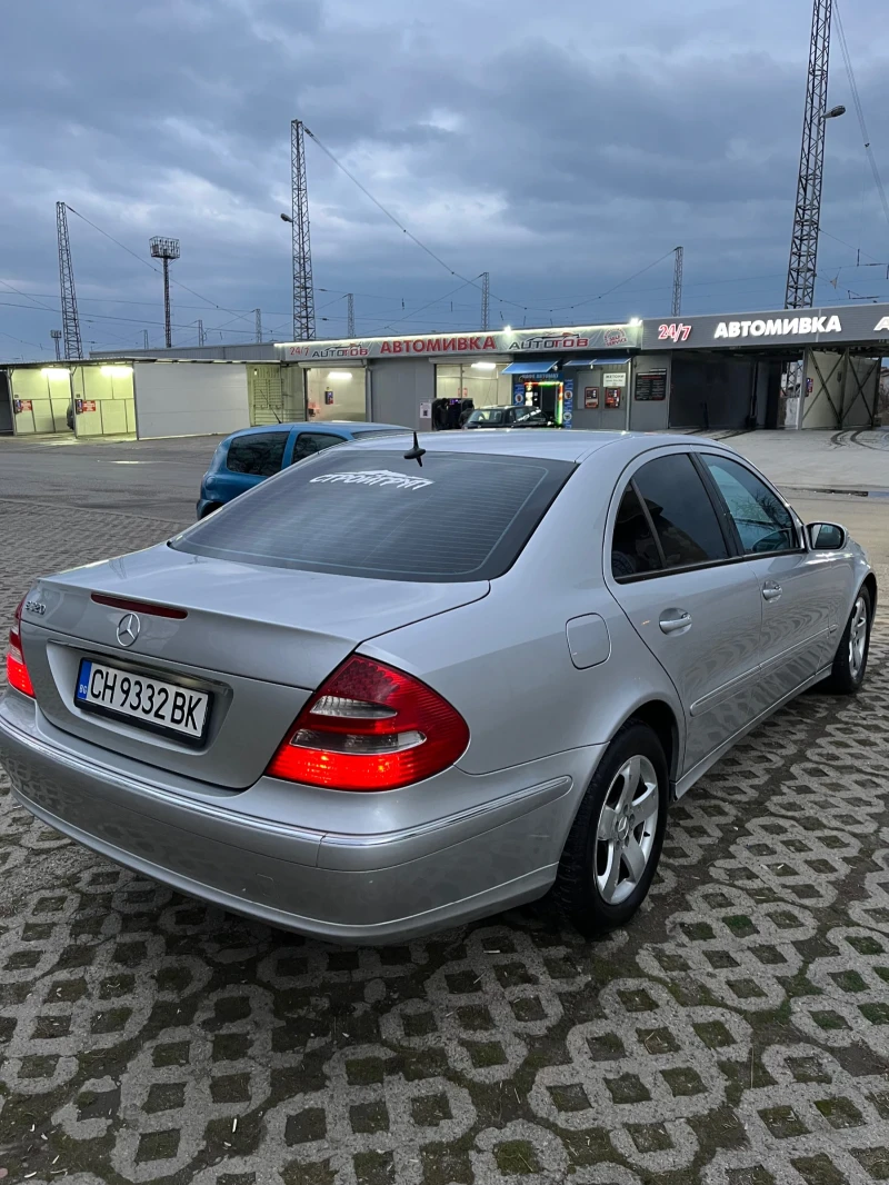 Mercedes-Benz E 320, снимка 7 - Автомобили и джипове - 48949723