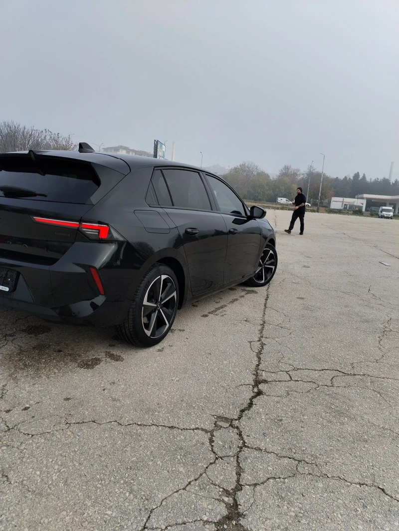 Opel Astra Plug in hybrid , снимка 10 - Автомобили и джипове - 52409702
