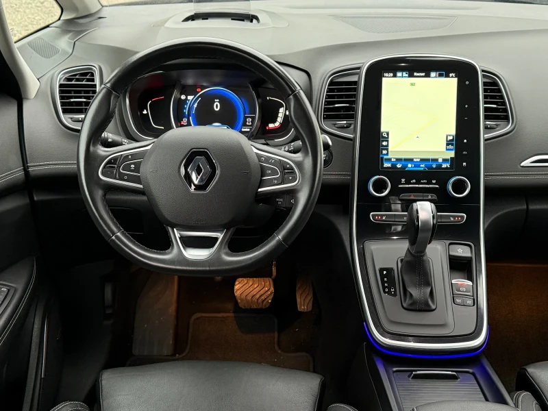 Renault Grand scenic DCi 110кс * BOSE* * LED* * Навигация* * Обдухване*, снимка 11 - Автомобили и джипове - 52419122