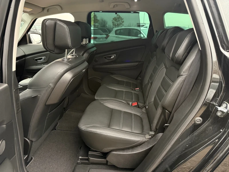 Renault Grand scenic DCi 110кс * BOSE* * LED* * Навигация* * Обдухване*, снимка 15 - Автомобили и джипове - 52419122