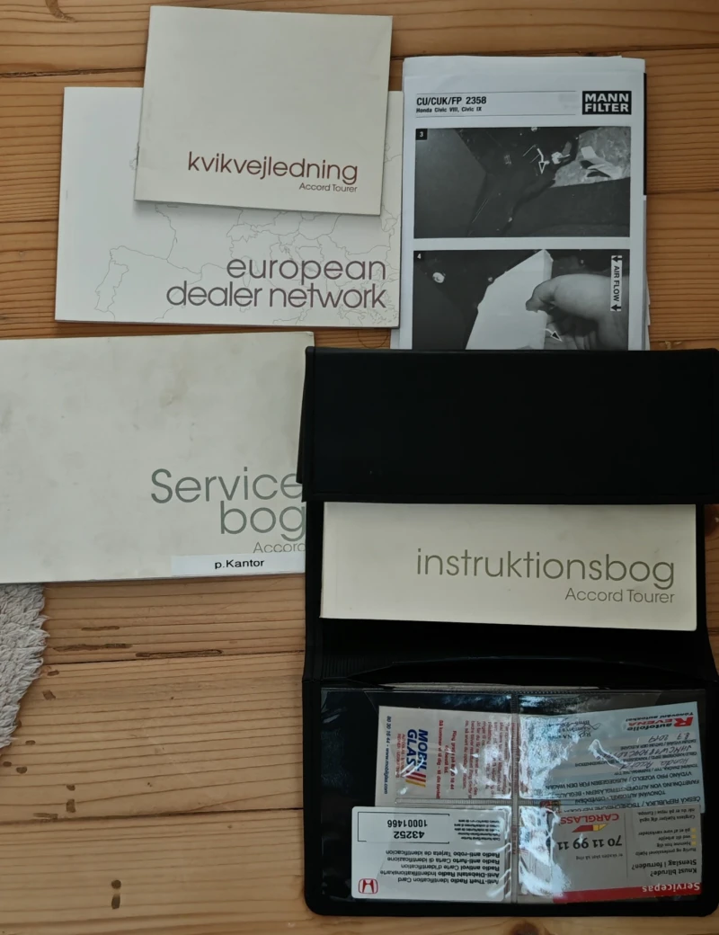 Honda Accord 8G 2.0i VTEC* Автоматик* СЕРВИЗНА КНИЖКА, снимка 15 - Автомобили и джипове - 52850579