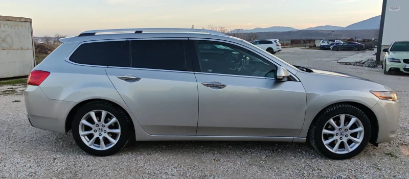 Honda Accord 8G 2.0i VTEC* Автоматик* СЕРВИЗНА КНИЖКА, снимка 7 - Автомобили и джипове - 52850579