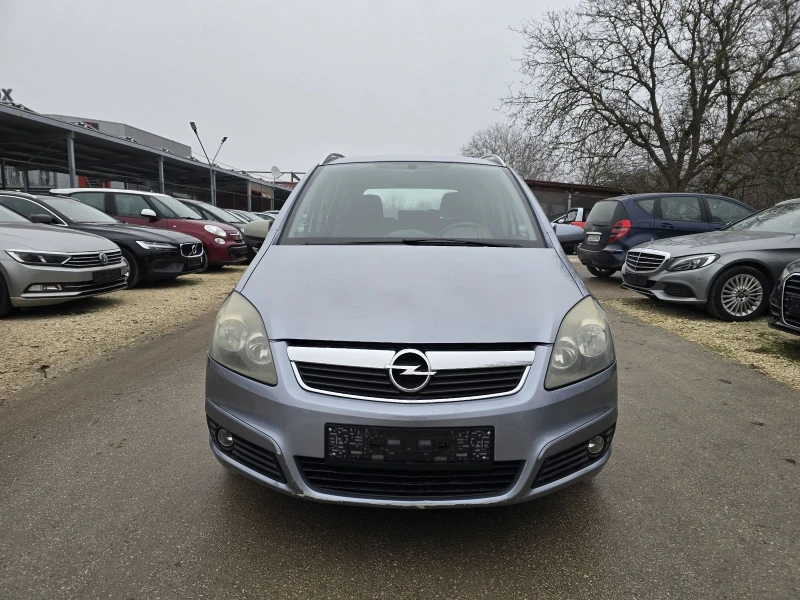 Opel Zafira 1.8 140к.с Фабрична газ , снимка 5 - Автомобили и джипове - 52859337