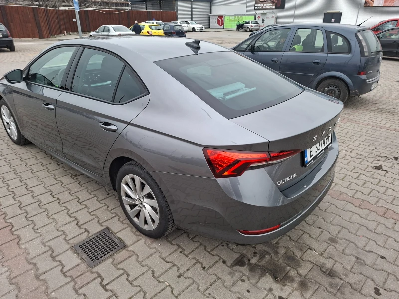 Skoda Octavia 2.0 TDI DSG, снимка 4 - Автомобили и джипове - 53174783