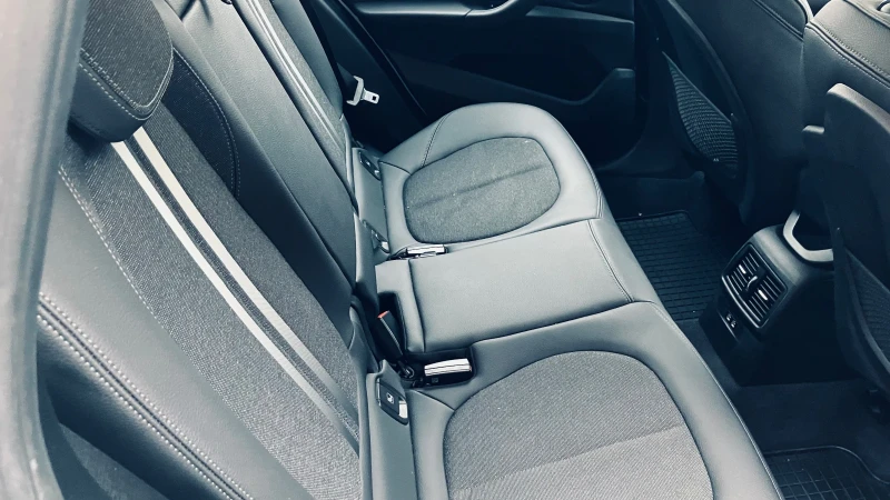 BMW X1 1.8D, снимка 12 - Автомобили и джипове - 53209720