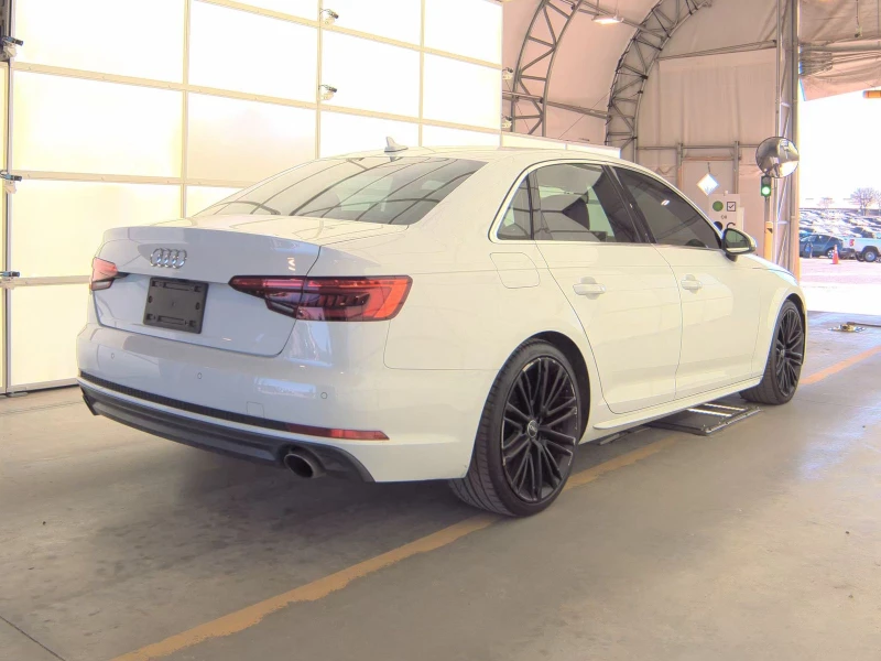 Audi A4 Premium Plus, снимка 4 - Автомобили и джипове - 53433076