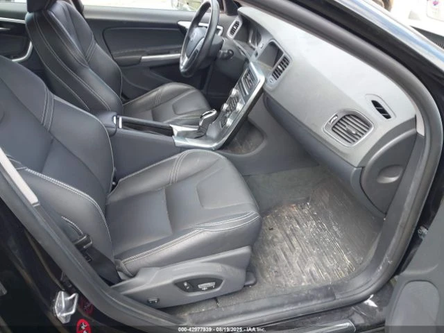 Volvo S60 T5 DYNAMIC - изображение 5