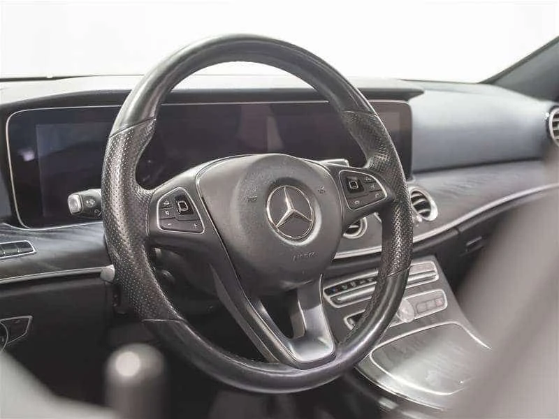 Mercedes-Benz E 300 * 4MATIC * CARFAX * FULL DIGITAL * BURMESTER, снимка 6 - Автомобили и джипове - 55572932
