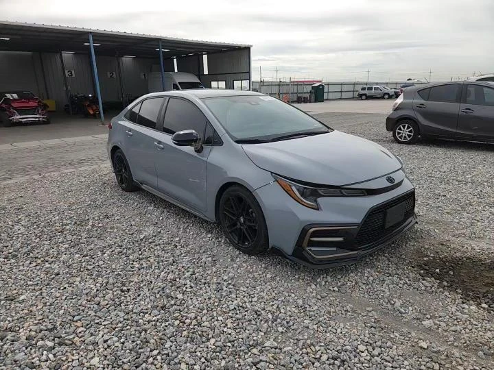 Toyota Corolla 2.0l Se Apex, снимка 13 - Автомобили и джипове - 56041924