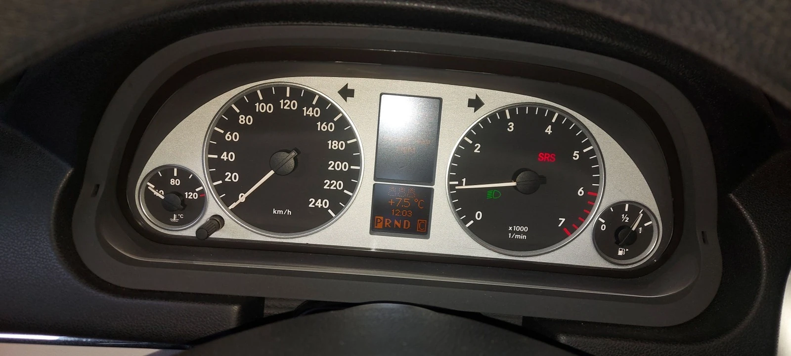 Mercedes-Benz B 200 2.0i | Mobile.bg   11