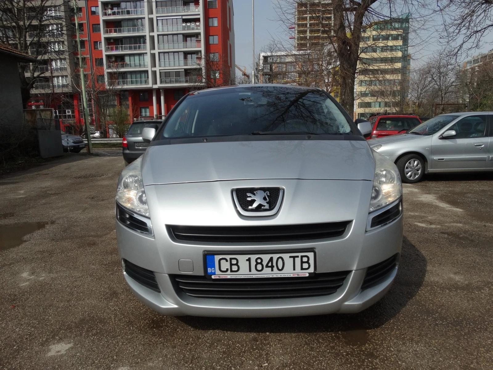 Peugeot 5008 1.6 D 109 к.с. - изображение 2