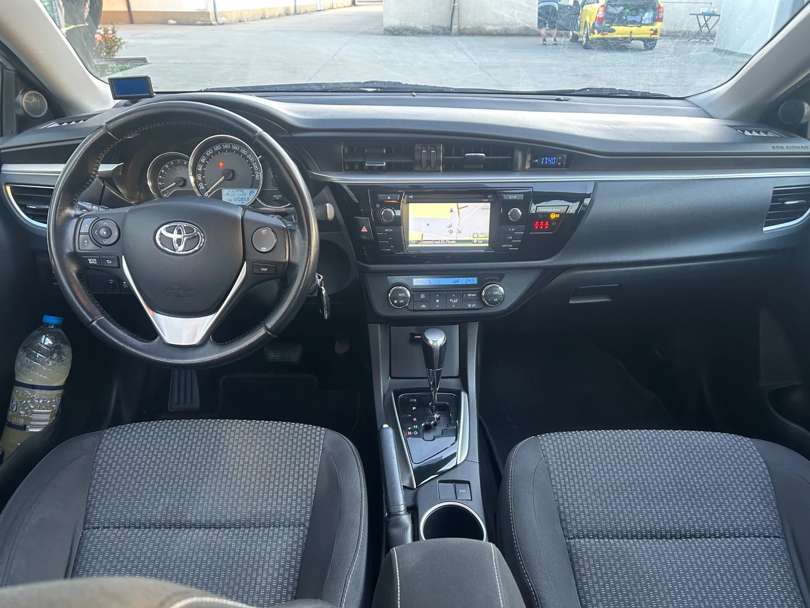 Toyota Corolla 1.6VVT-I - изображение 6
