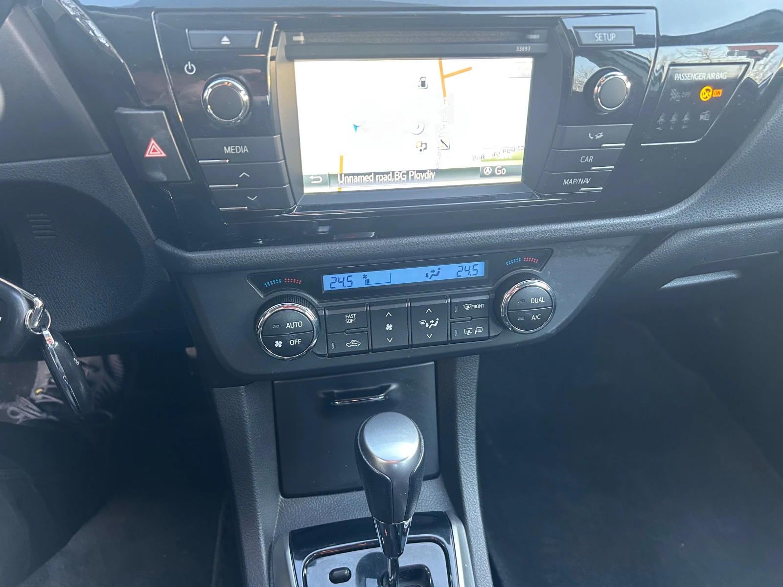 Toyota Corolla 1.6VVT-I - изображение 7