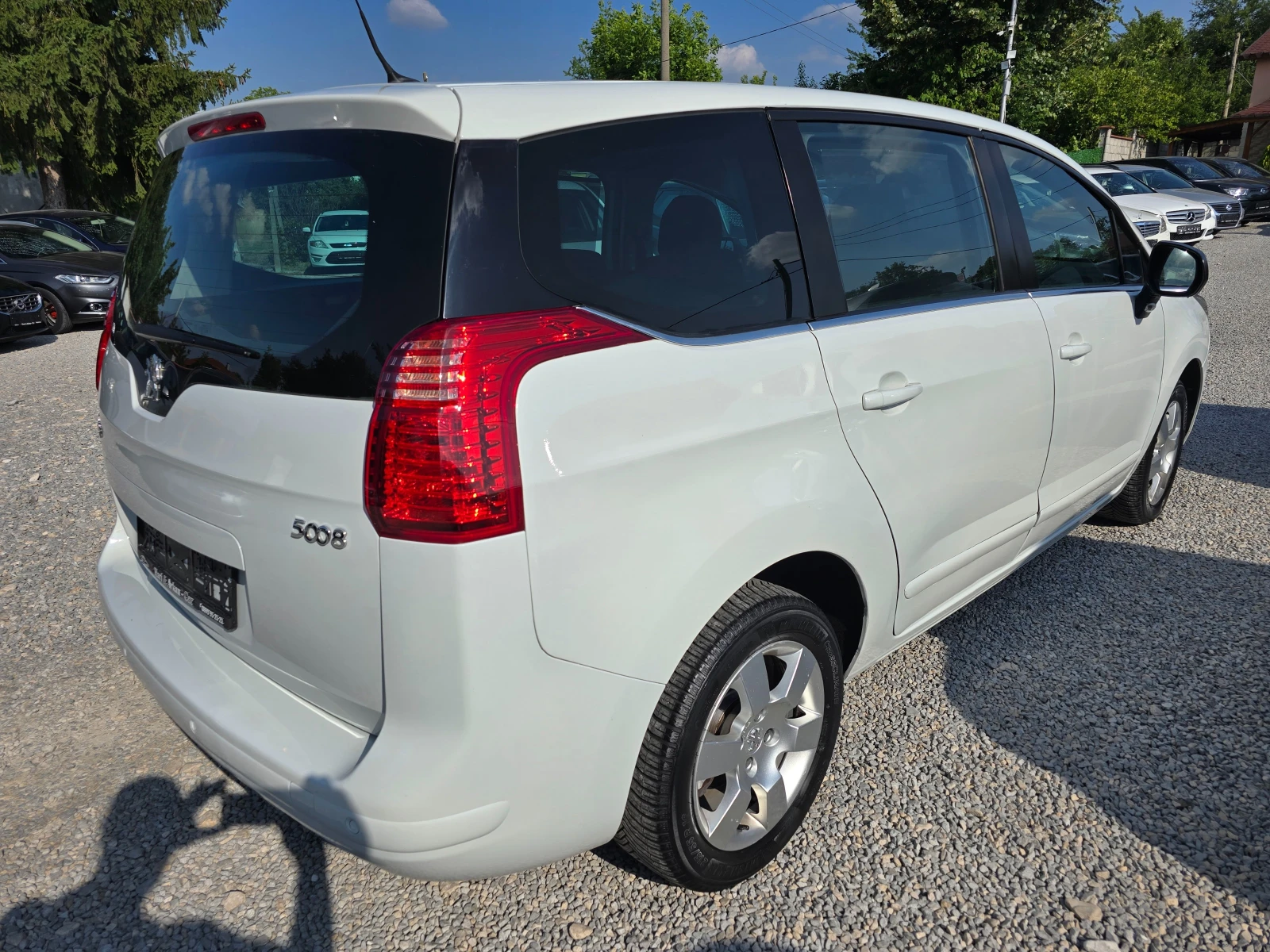 Peugeot 5008 1.6HDI-ЕВРО 5В-6 СКОРОСТИ-НАВИГАЦИЯ - изображение 6