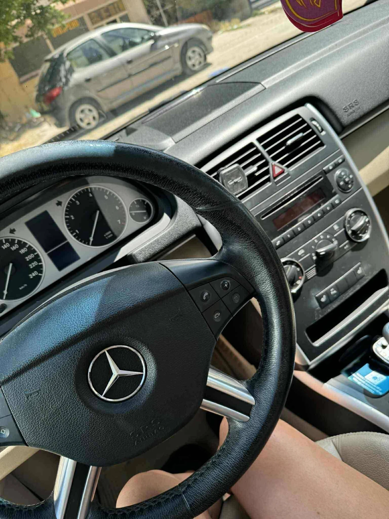 Mercedes-Benz B 200  - изображение 2
