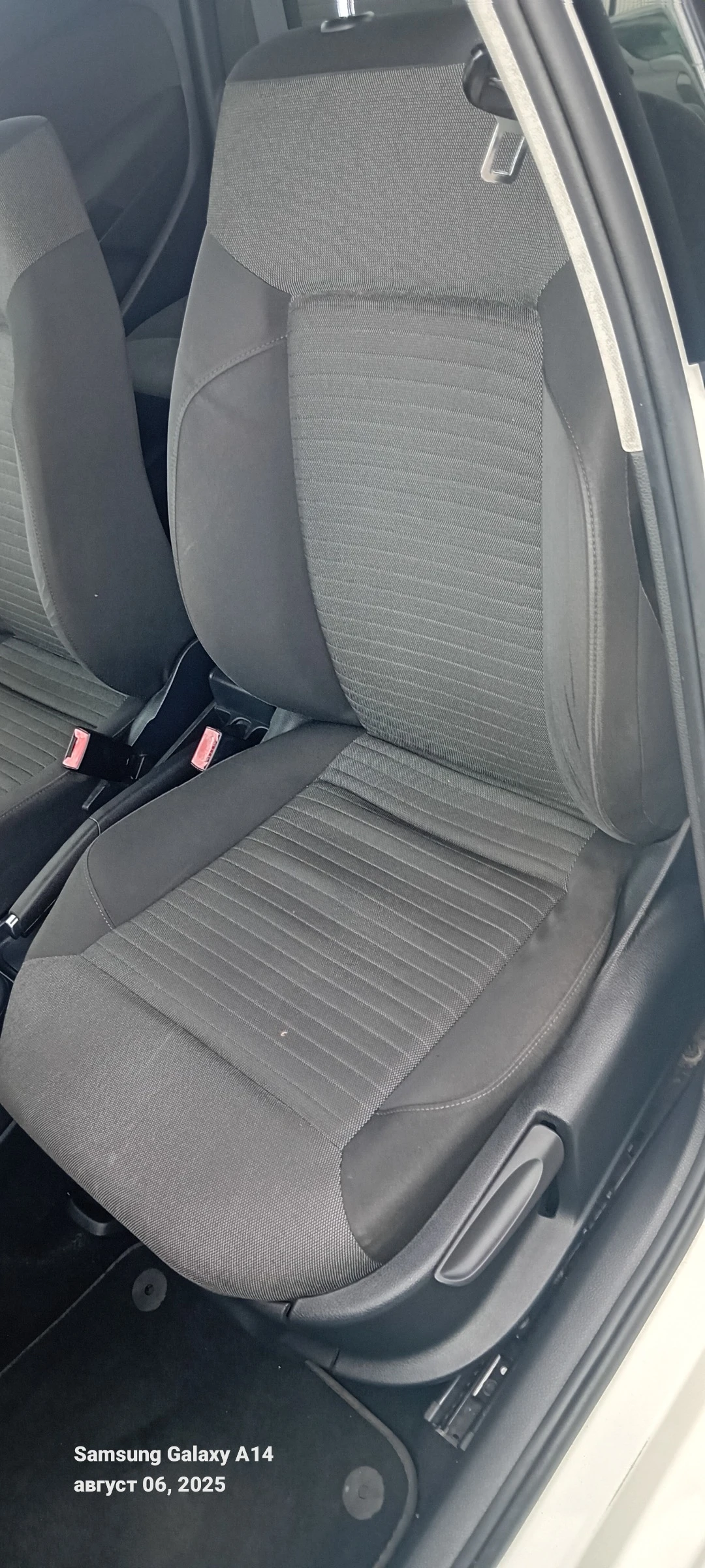 VW Polo 1.6TDI Euro5 - изображение 8