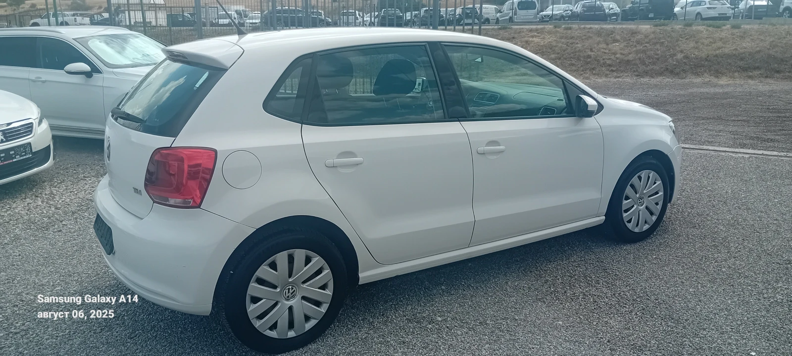 VW Polo 1.6TDI Euro5 - изображение 5