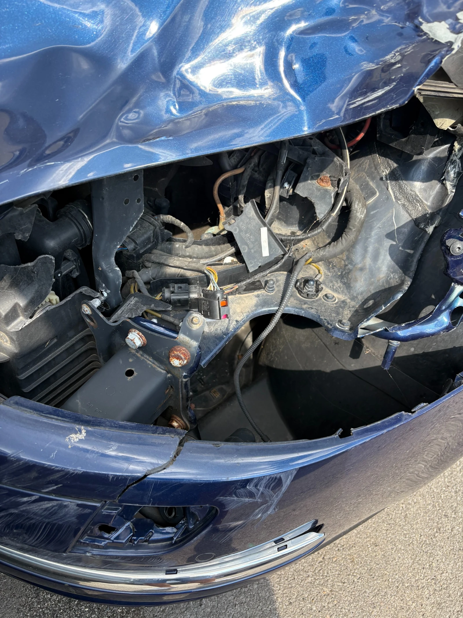 VW Jetta 1, 4 ТСИ - изображение 2