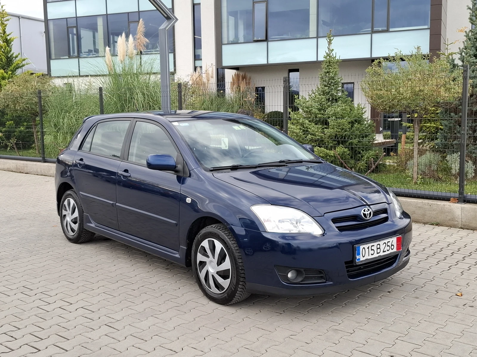 Toyota Corolla 1.4D4D* (90кс)* FACELIFT* АВТОМАТИК* * HОВ ВНОС*  - изображение 4