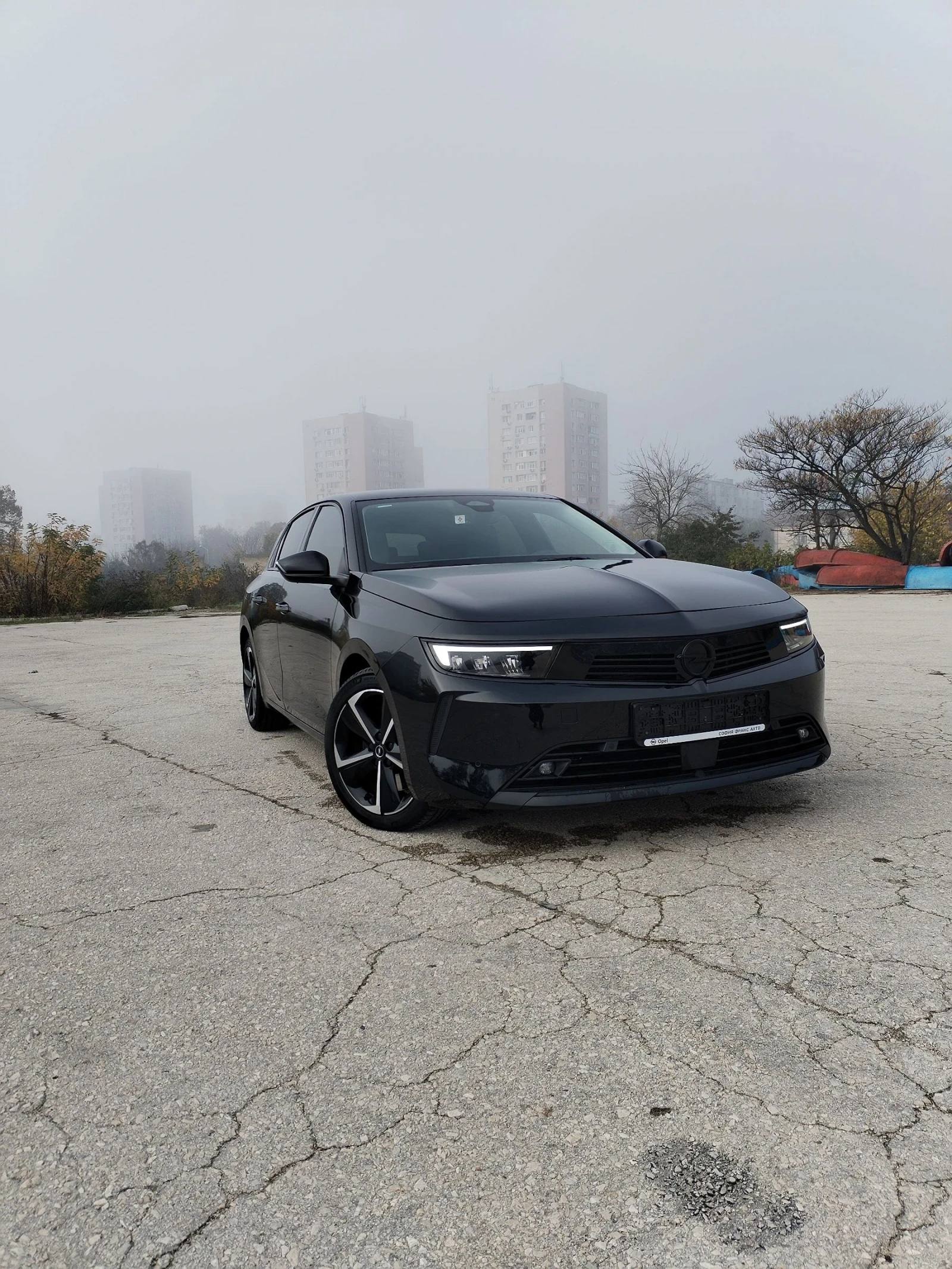 Opel Astra Plug in hybrid  - изображение 2