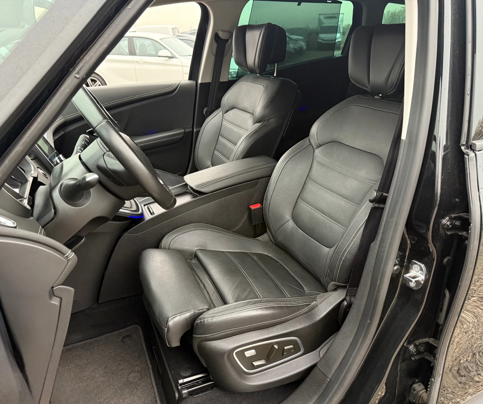 Renault Grand scenic DCi 110 * BOSE* * LED* * * * * | Mobile.bg   13