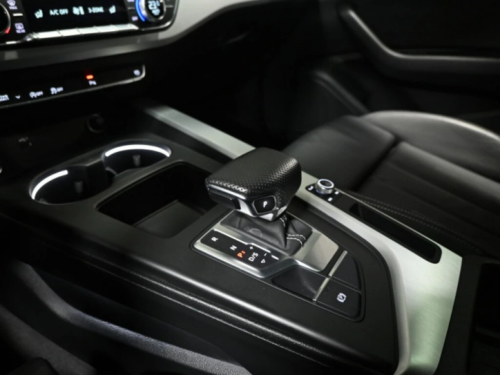 Audi A5 PROGRESSIVE S-LINE С РЕГИСТРАЦИЯ&АВТО КРЕДИТ, снимка 10 - Автомобили и джипове - 54010647