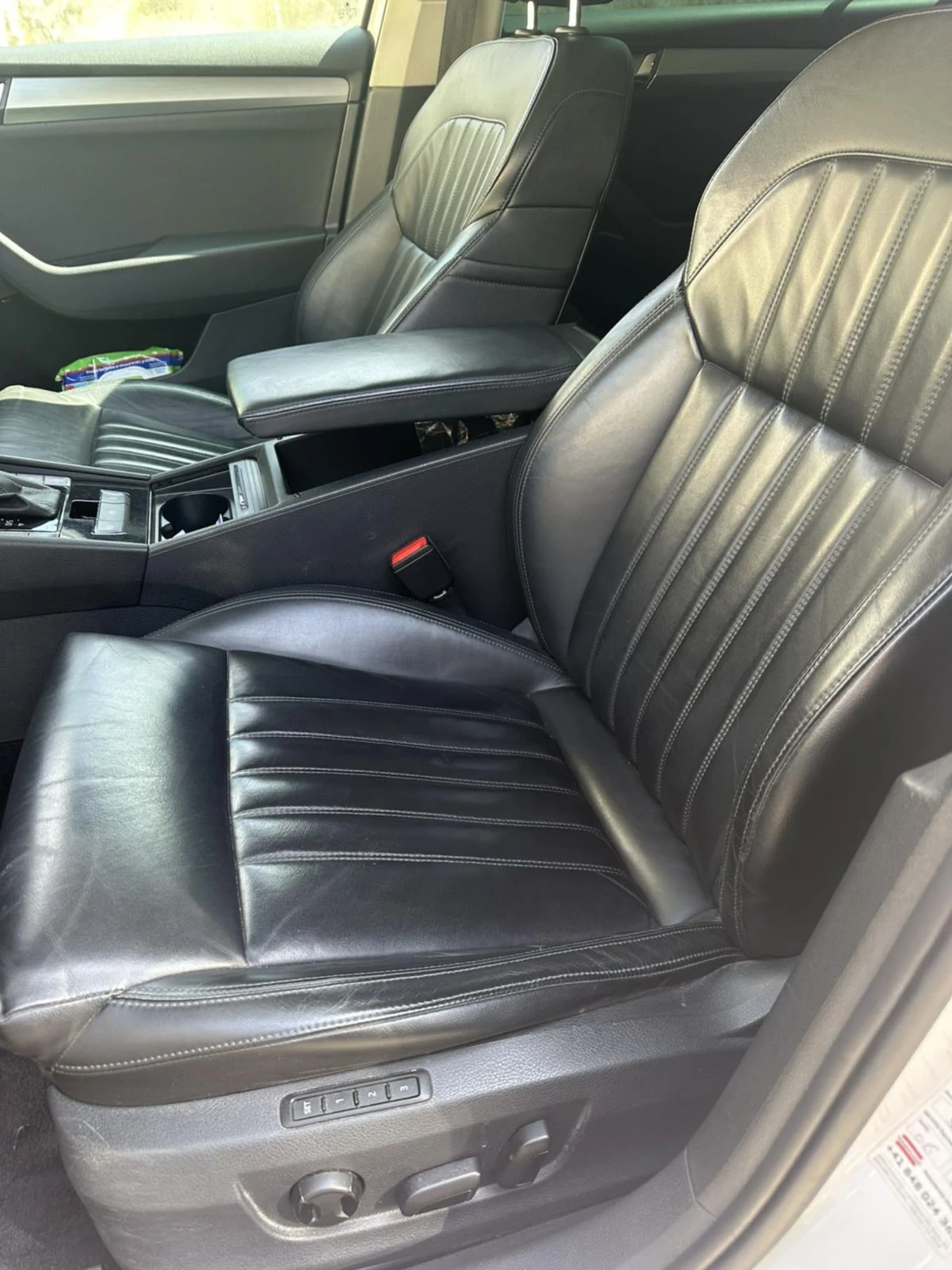 Skoda Superb, снимка 9 - Автомобили и джипове - 54020677