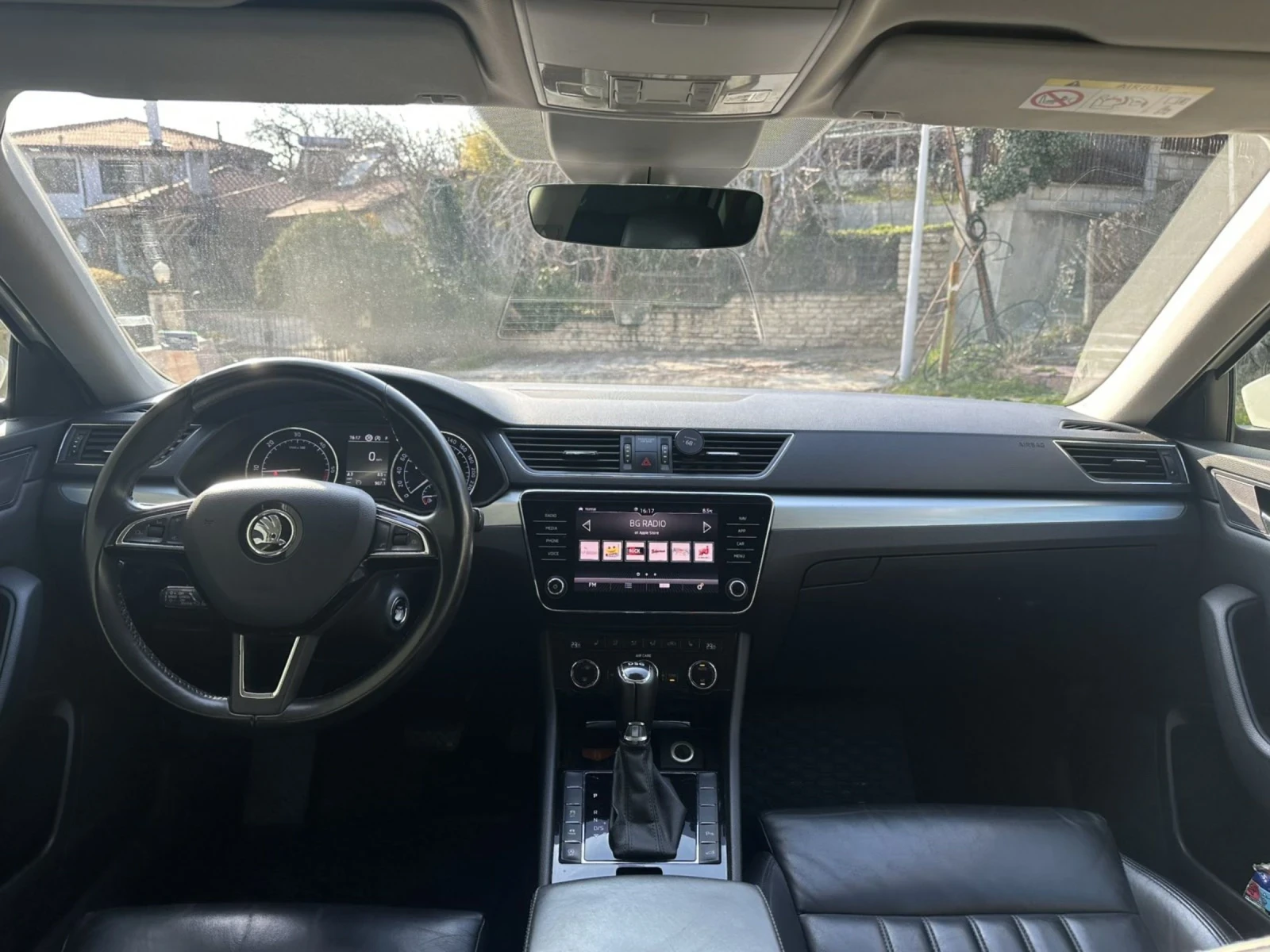 Skoda Superb, снимка 6 - Автомобили и джипове - 54020677