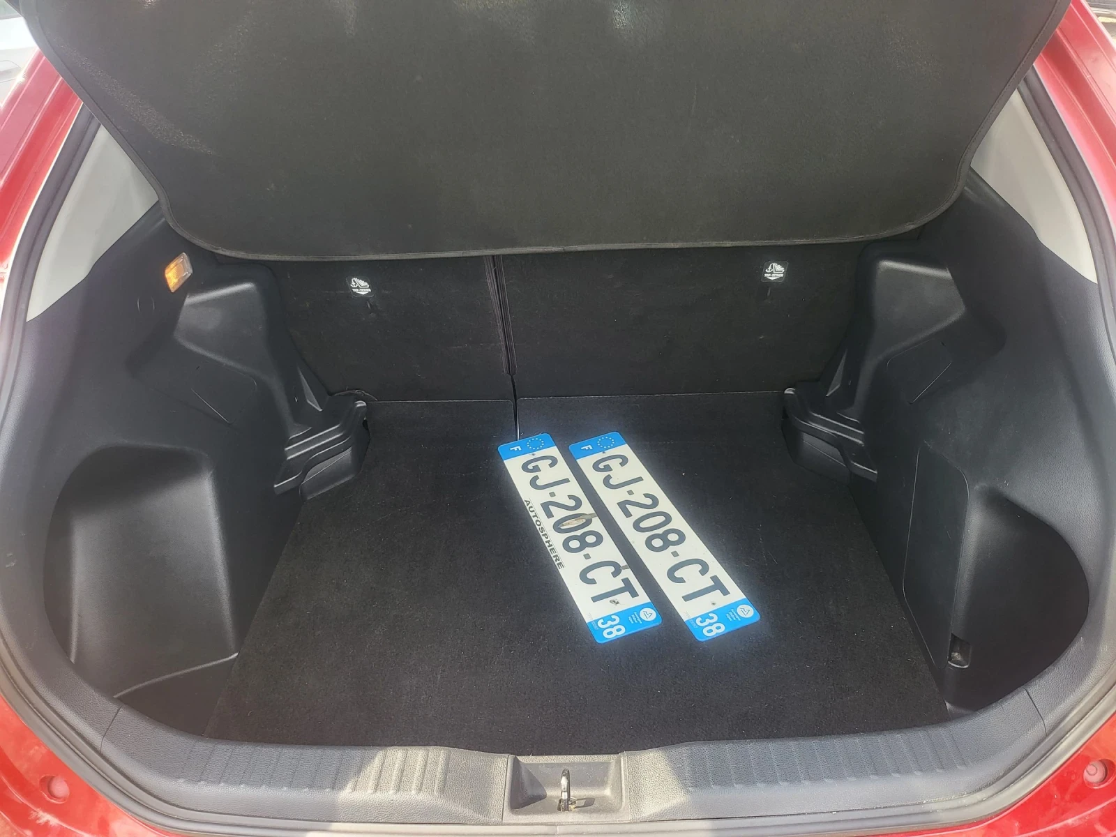 Toyota Yaris Cross 1, 5 Hibrid.116hp Dynamic Business.Kamera.Led.Navi, снимка 13 - Автомобили и джипове - 55018134