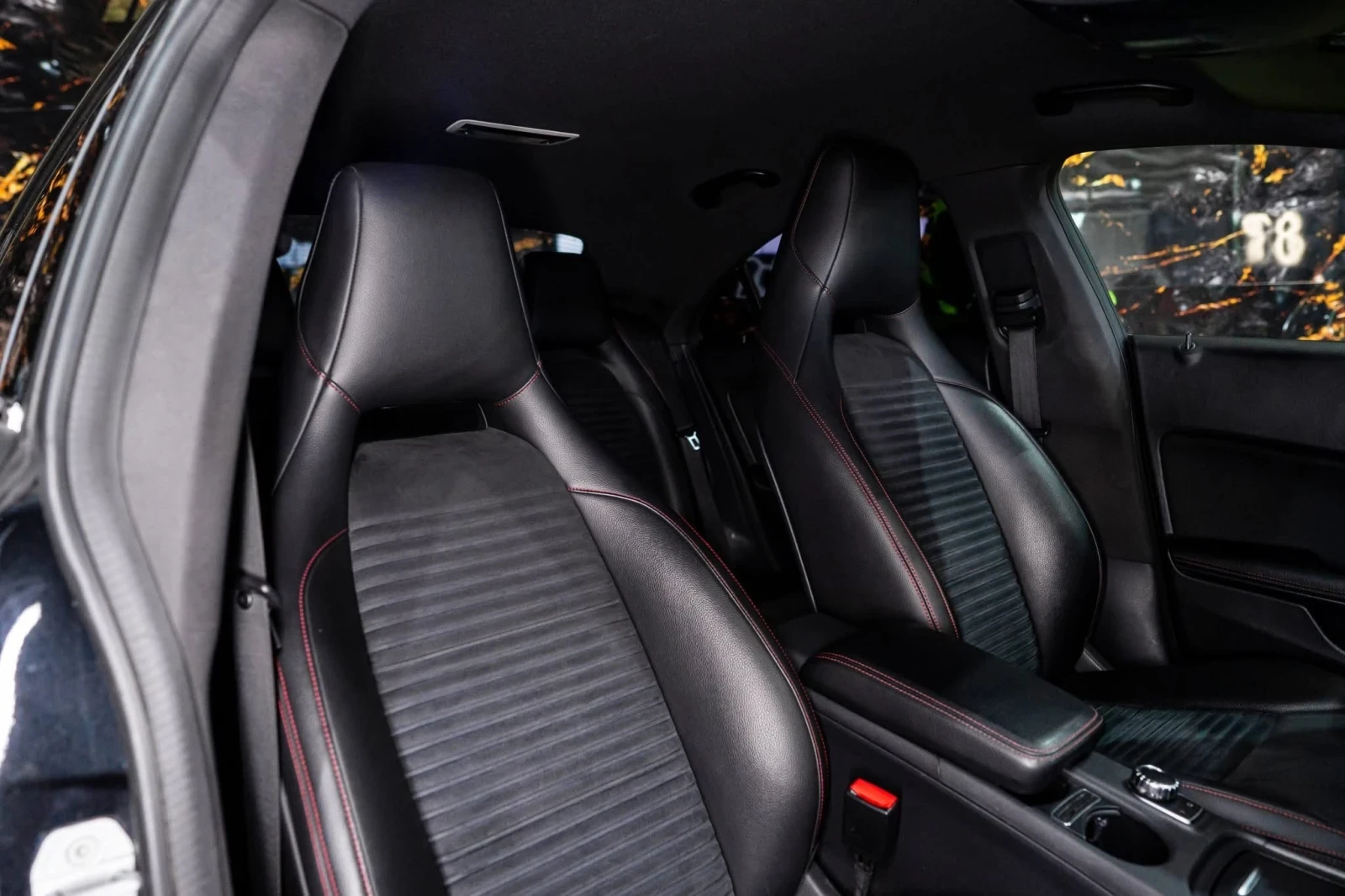 Mercedes-Benz CLA 220 D FULL AMG LINE LED NAVI ЛИЗИНГ 100%, снимка 14 - Автомобили и джипове - 54771196