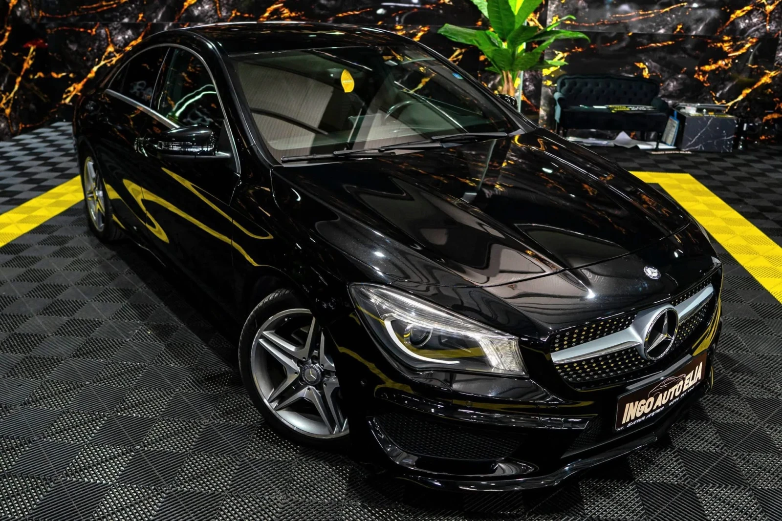 Mercedes-Benz CLA 220 D FULL AMG LINE LED NAVI ЛИЗИНГ 100%, снимка 2 - Автомобили и джипове - 54771196