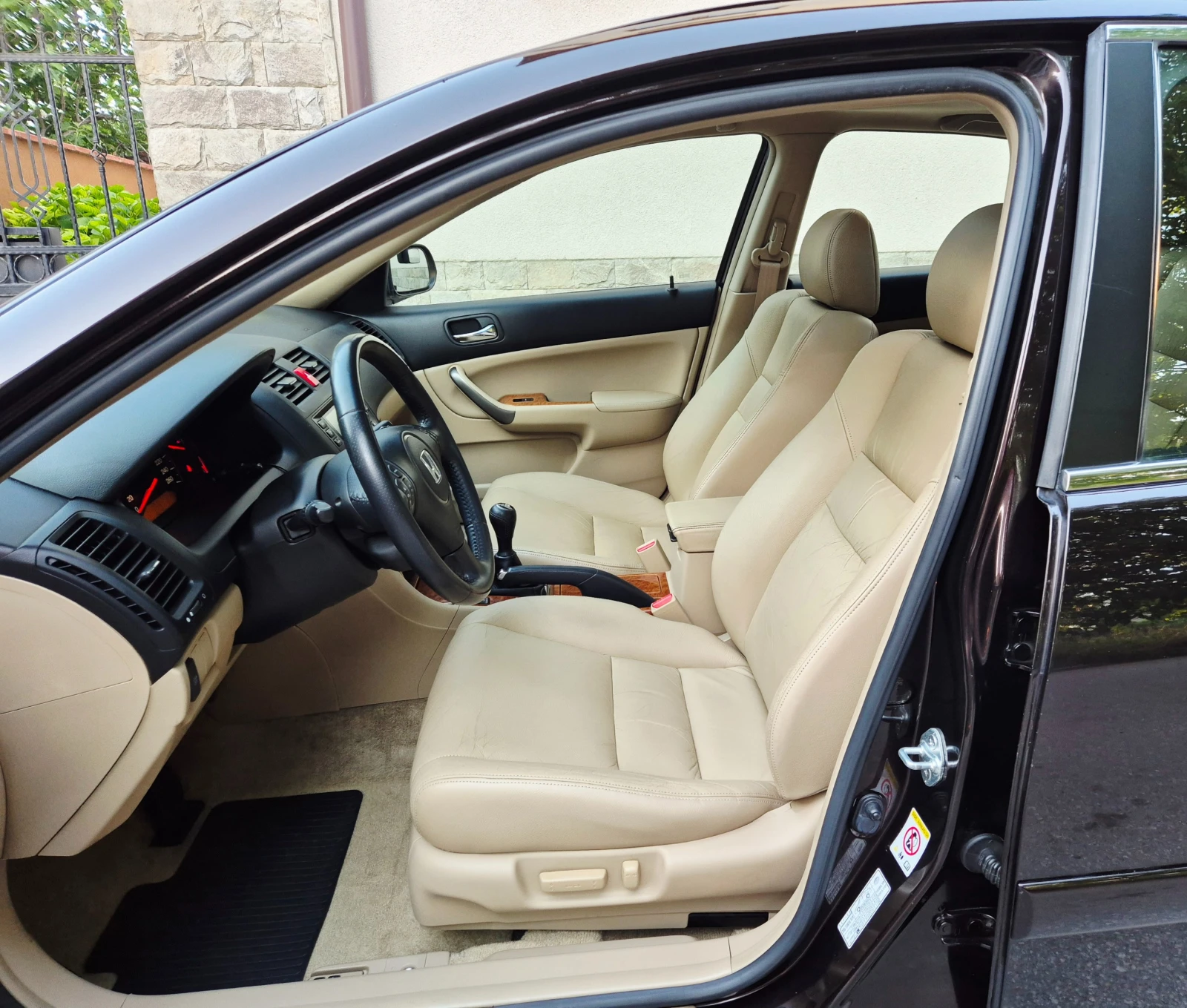 Honda Accord 2.2d-EXECUTIVE-FACE LIFT-veriga-6скорости-japan , снимка 11 - Автомобили и джипове - 54723525