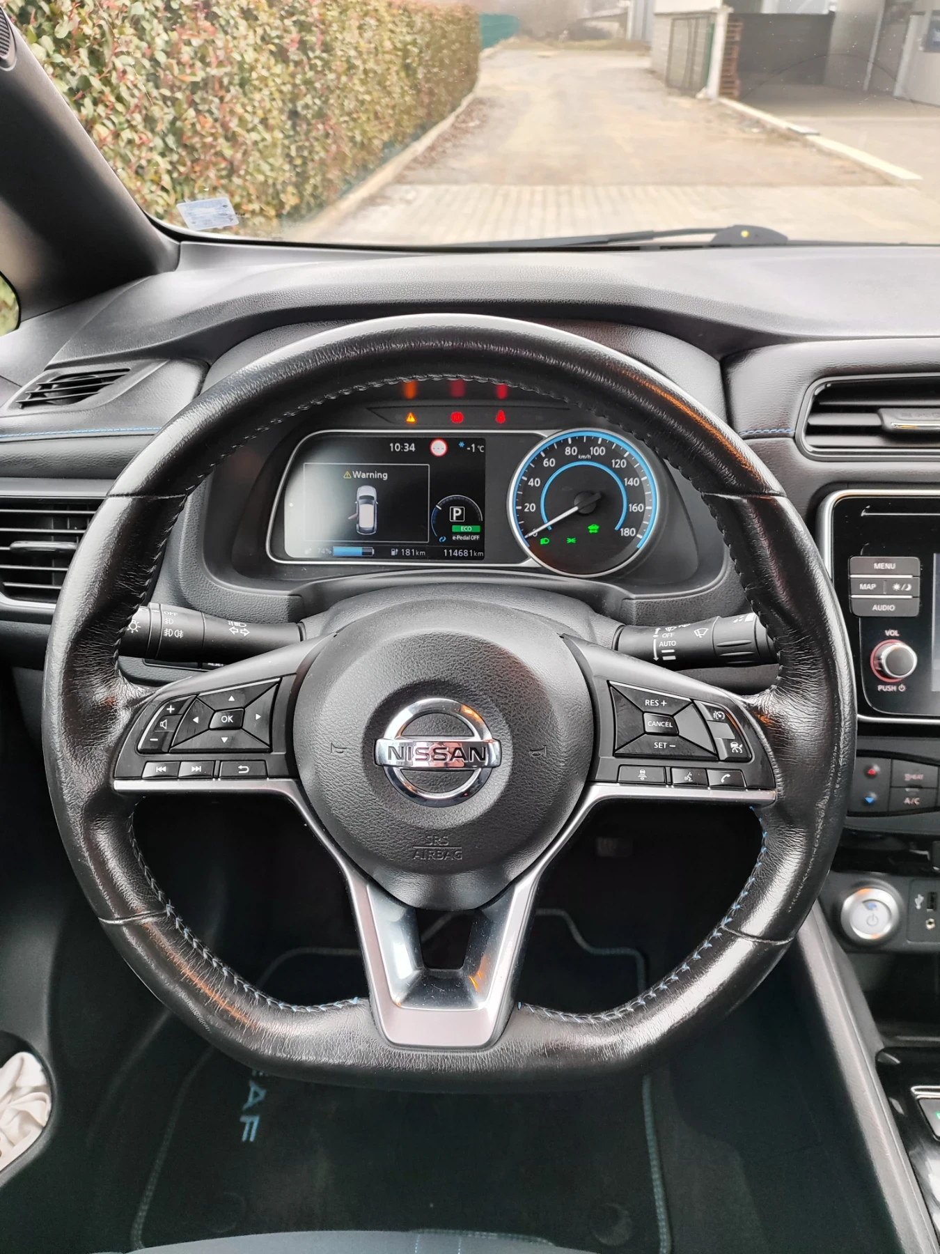 Nissan Leaf  N-connecta , снимка 7 - Автомобили и джипове - 54844261
