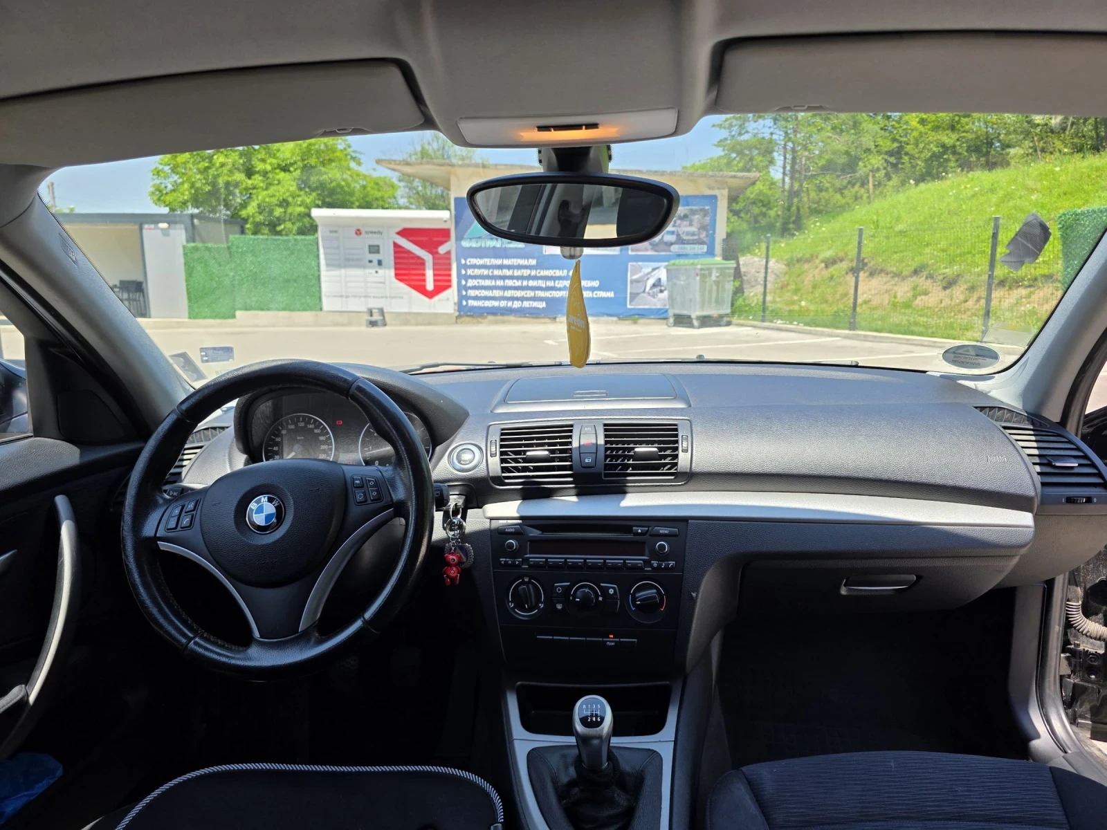 BMW 118 i, снимка 14 - Автомобили и джипове - 55103038