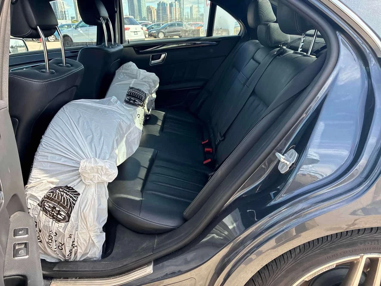 Mercedes-Benz E 400 | HARMAN KARDON | ПАНОРАМА | CARFAX | , снимка 17 - Автомобили и джипове - 55237211