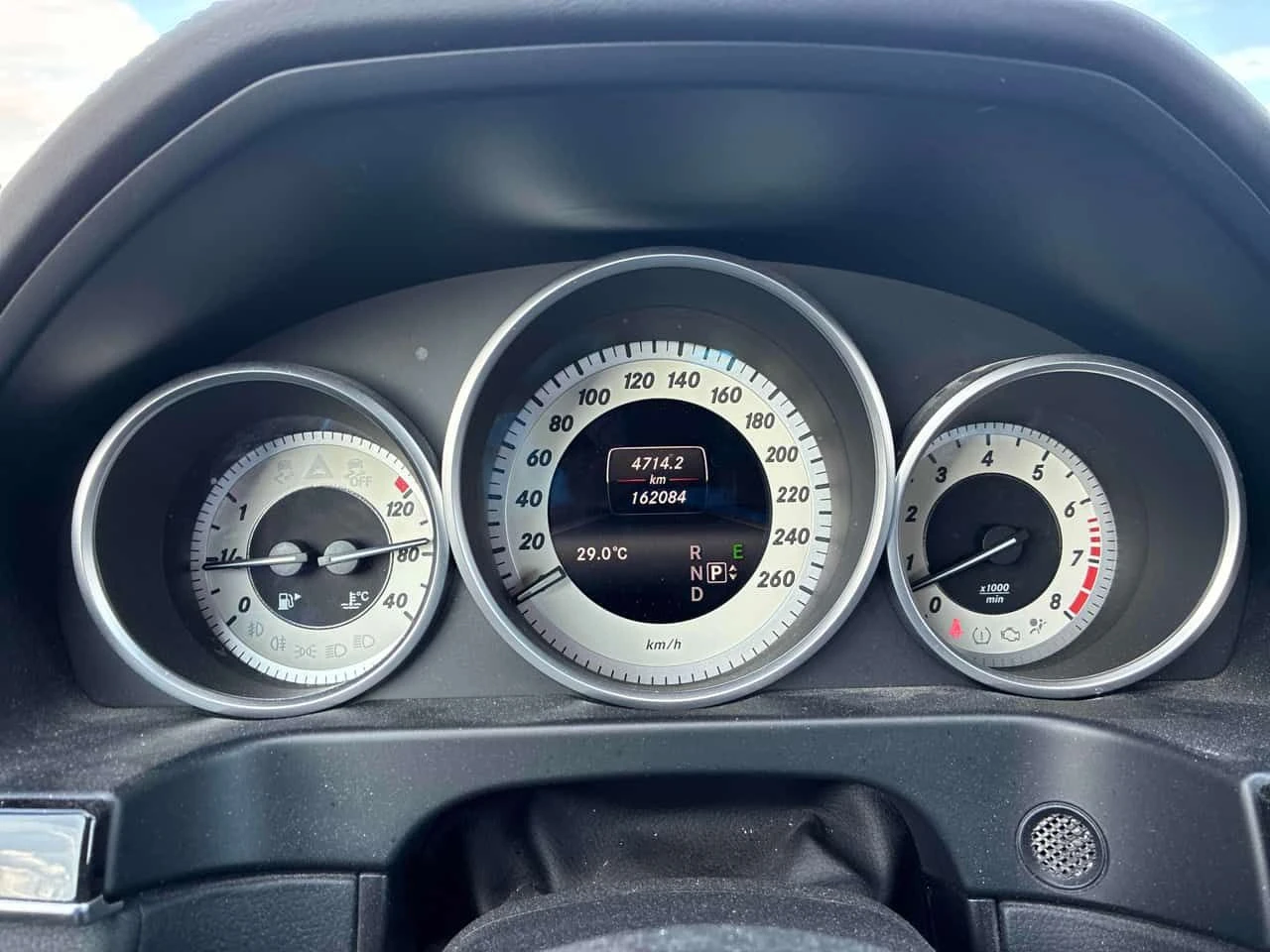 Mercedes-Benz E 400 | HARMAN KARDON | ПАНОРАМА | CARFAX | , снимка 8 - Автомобили и джипове - 55237211