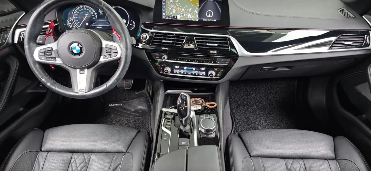 BMW 530 * АВТО КРЕДИТ* ЦЕНА ДО БГ * Сервизна история * , снимка 6 - Автомобили и джипове - 55459026