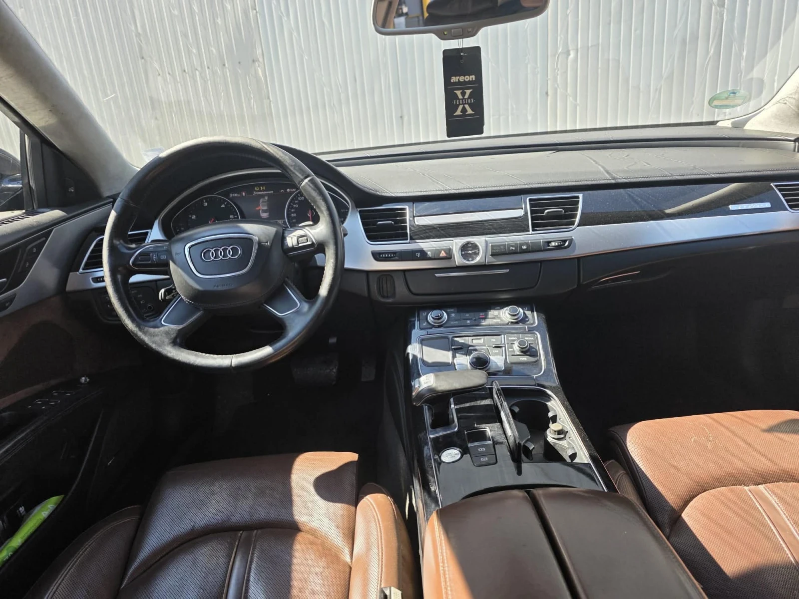 Audi A8, снимка 5 - Автомобили и джипове - 55631135