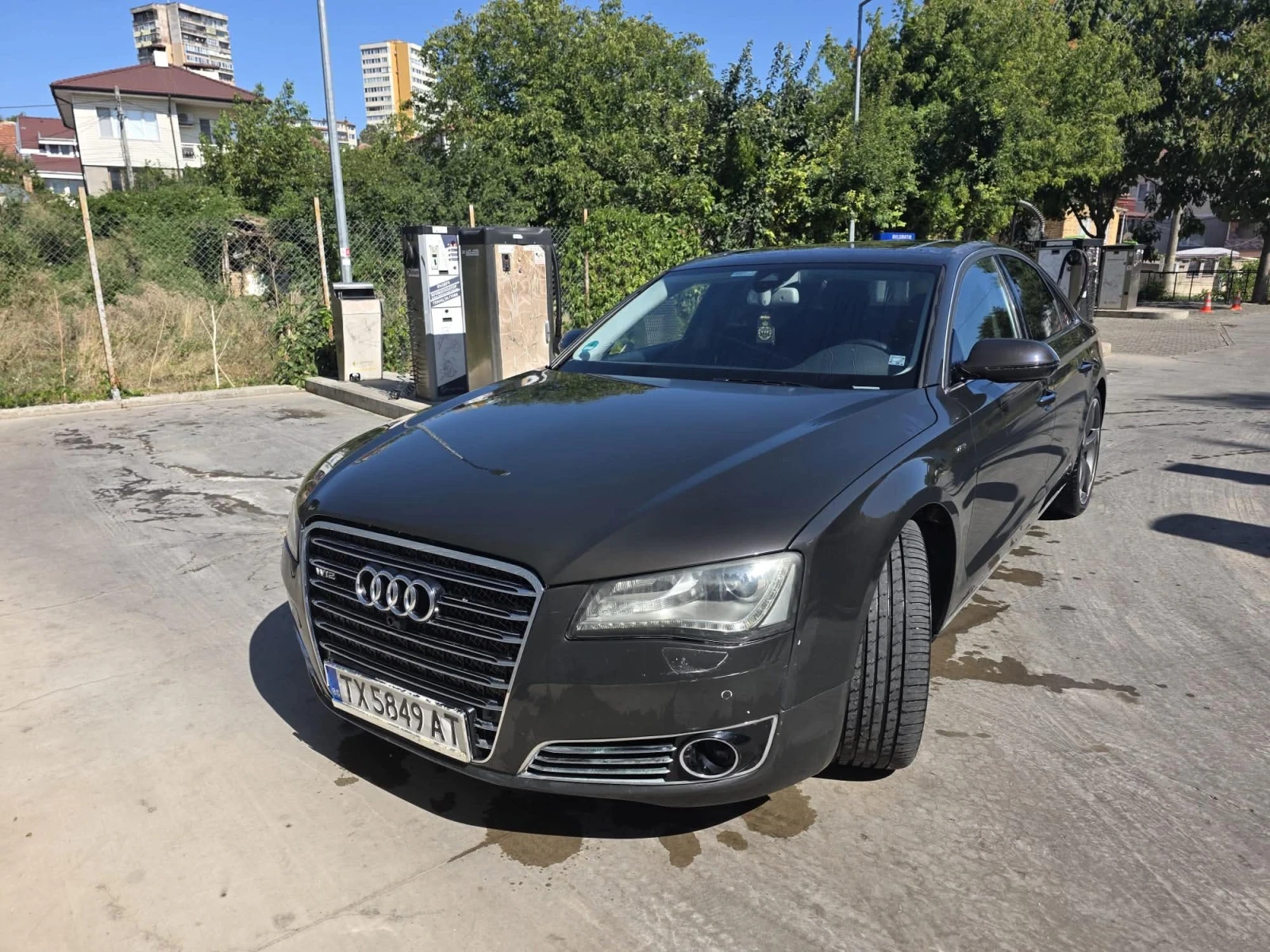 Audi A8