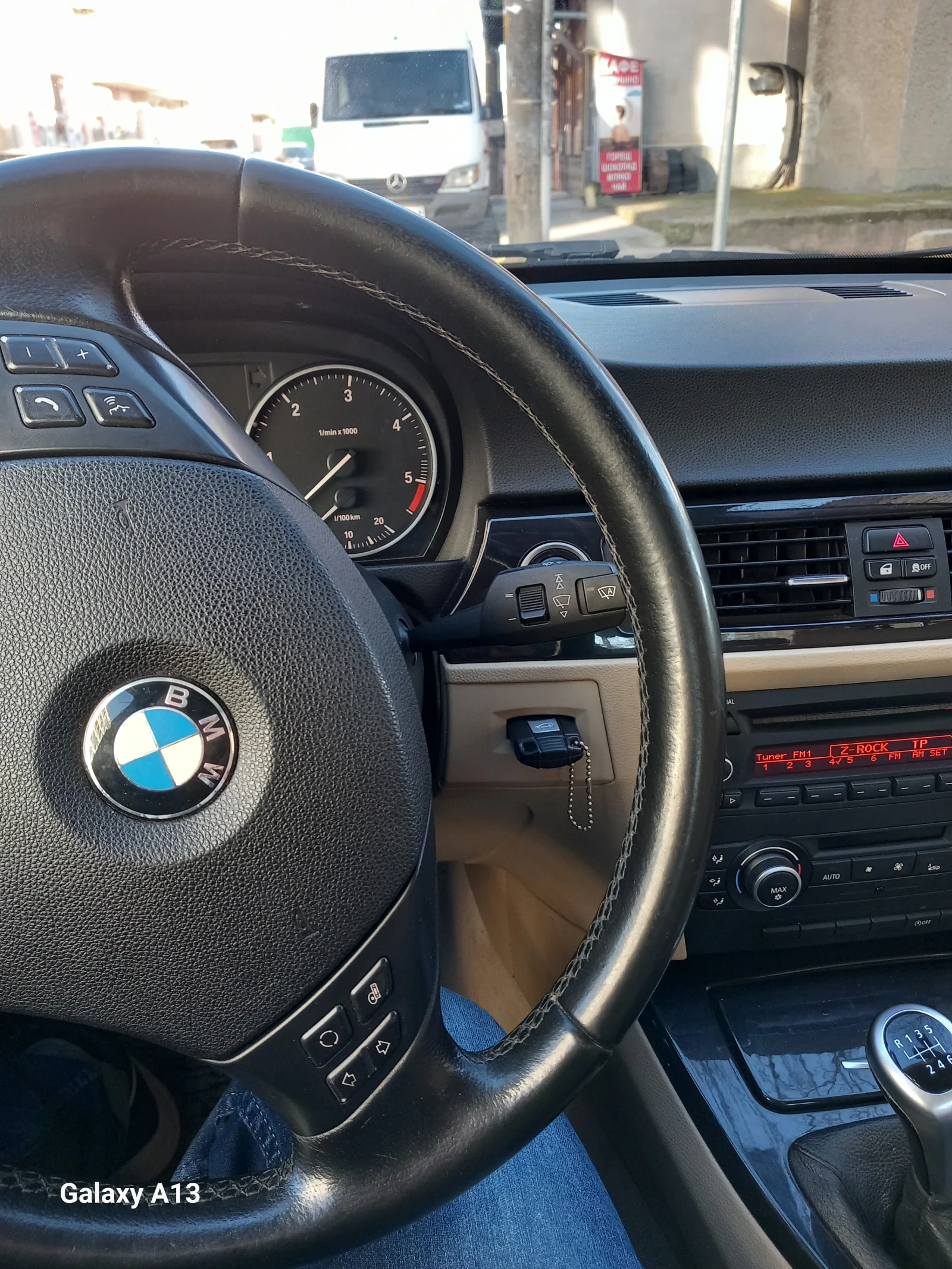 BMW 318, снимка 7 - Автомобили и джипове - 55824771