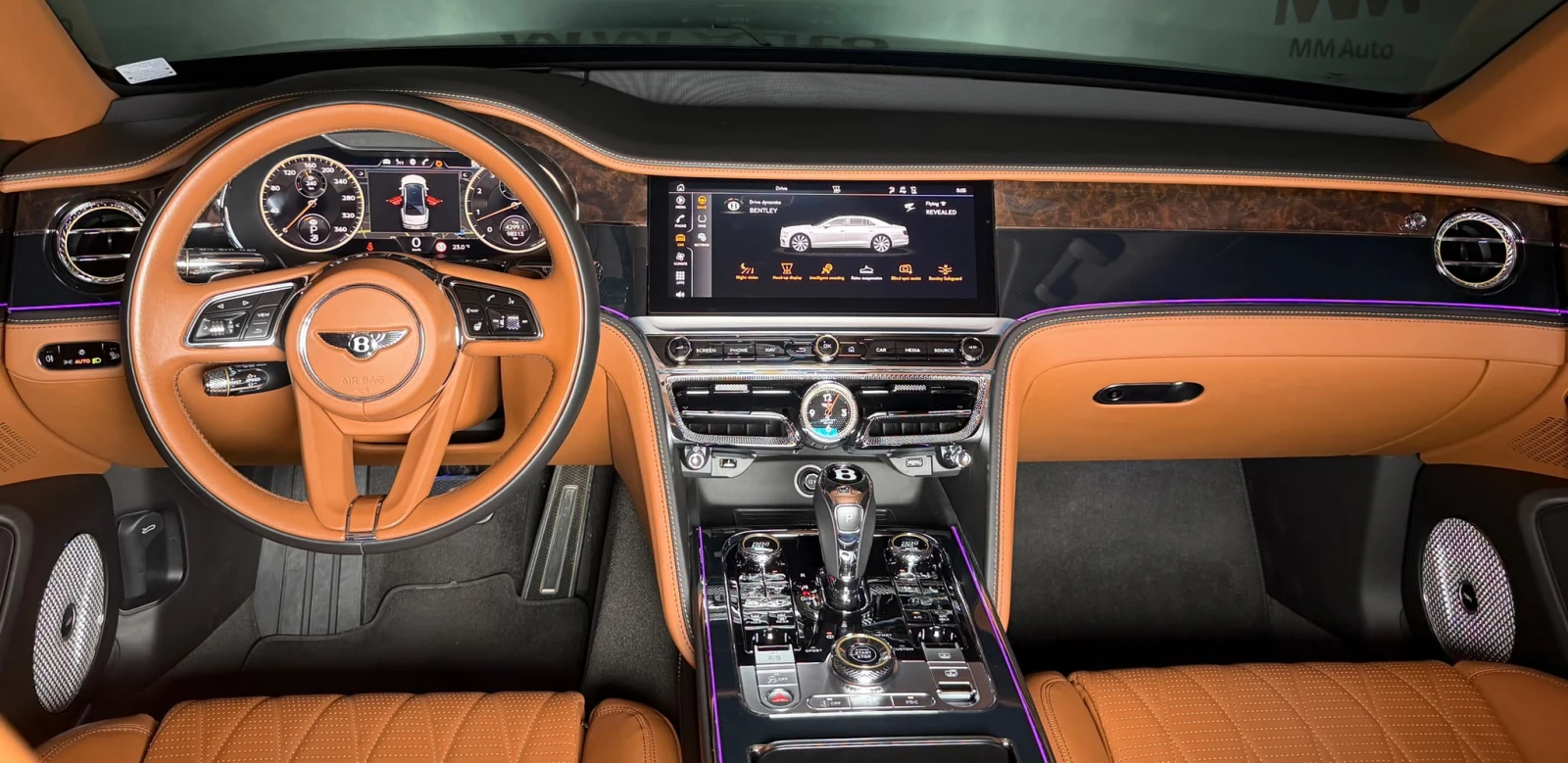 Bentley Flying Spur W12* Pano* Naim* Massage* Ventilation* HuD, снимка 13 - Автомобили и джипове - 56287859