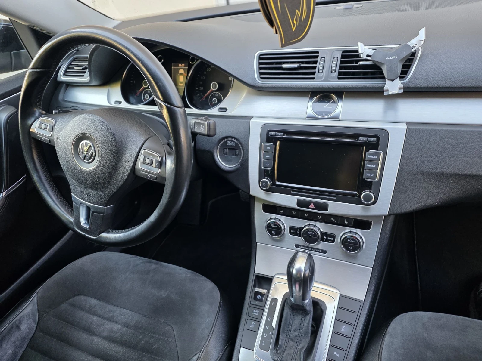 VW Passat, снимка 6 - Автомобили и джипове - 56408631