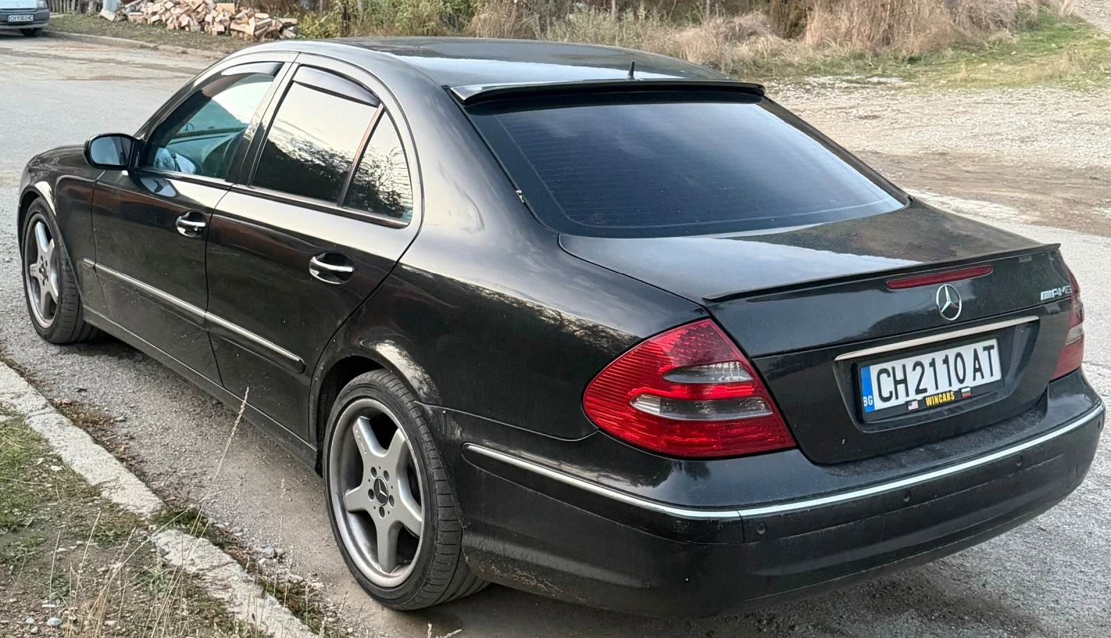 Mercedes-Benz E 320, снимка 3 - Автомобили и джипове - 56616466