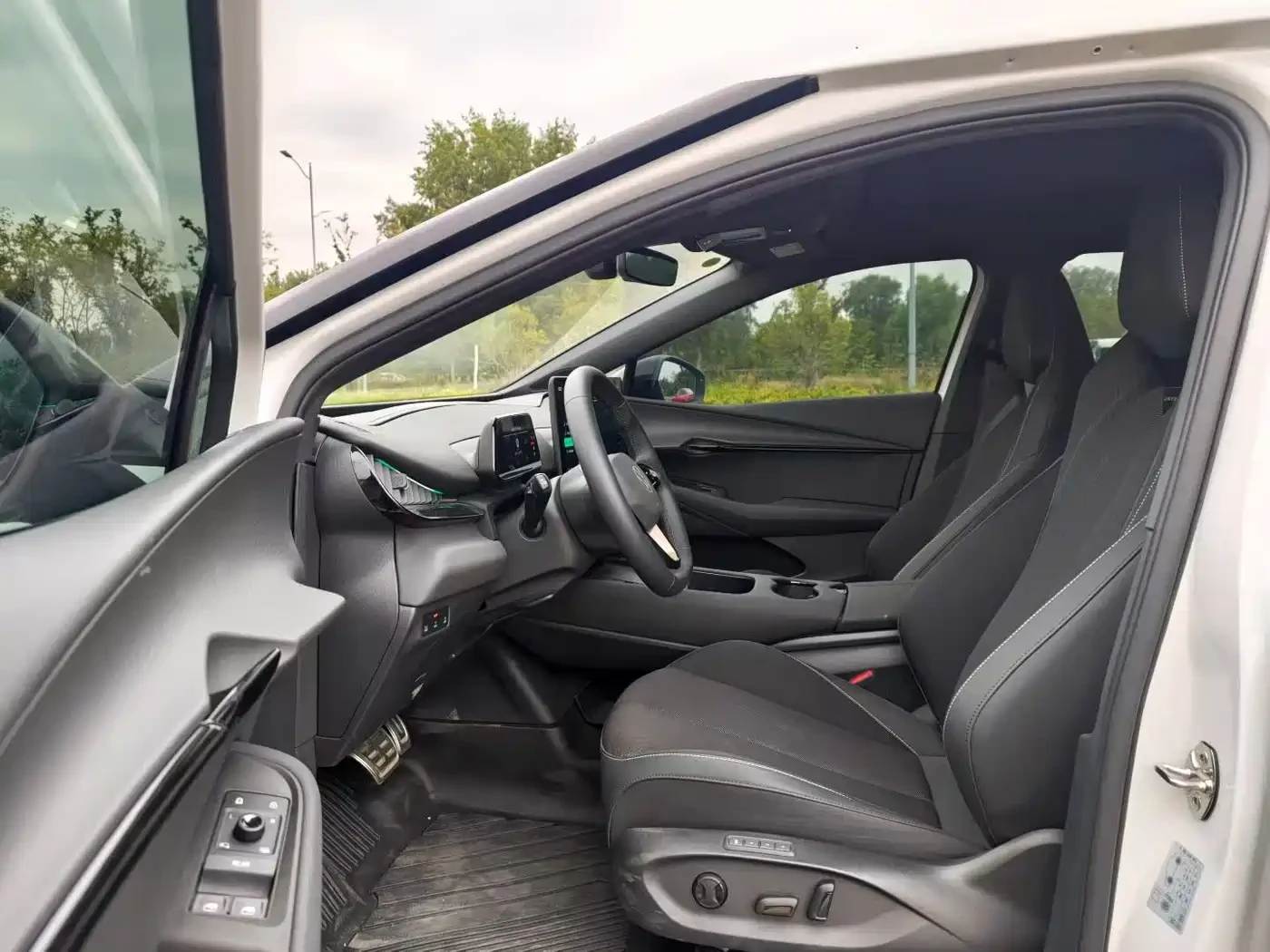 VW ID.6 UNIQUE* 2026* PRO* HARMAN* DIS* PANO* ������ ���� | Mobile.bg � ����������� 8
