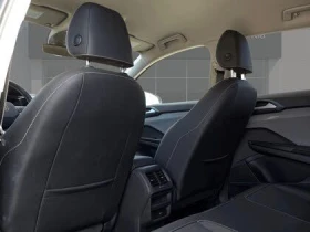 VW Taos Comfortline 4Motion* АвтоКредит* (Цена до БГ) , снимка 14