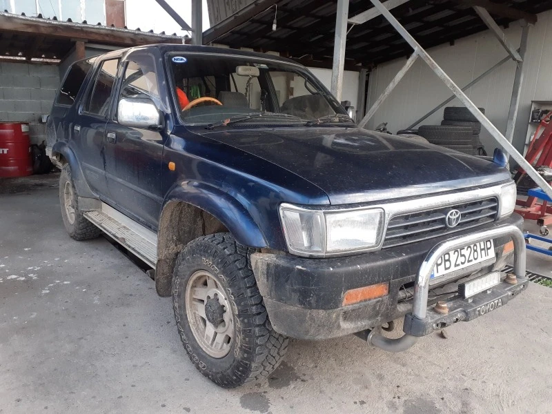 Toyota 4runner Hilux surf 2.4 TD, снимка 8 - Автомобили и джипове - 47137900