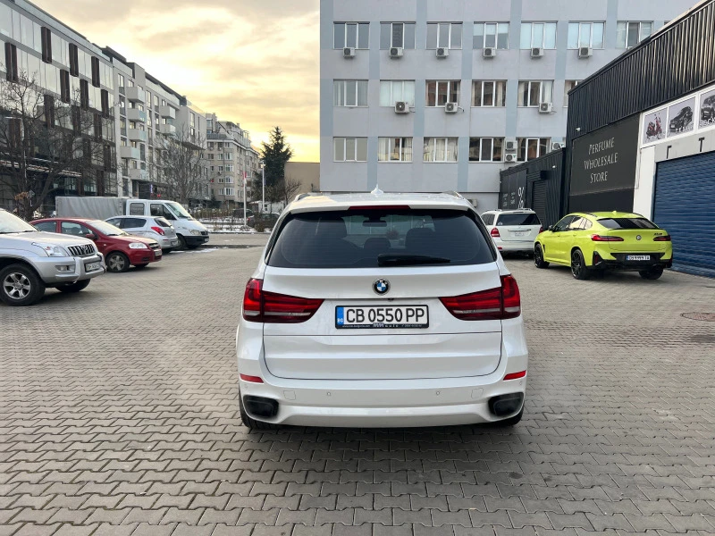 BMW X5 M50D, снимка 4 - Автомобили и джипове - 47525300