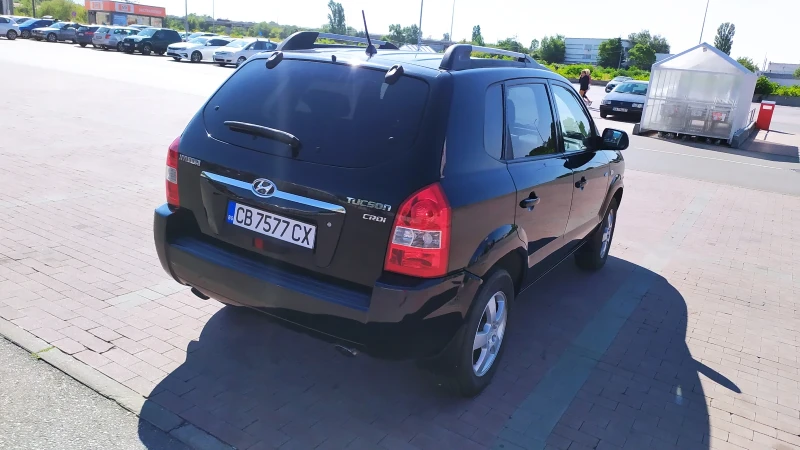 Hyundai Tucson 2.0 CRDI 140 к.с., снимка 2 - Автомобили и джипове - 47483138