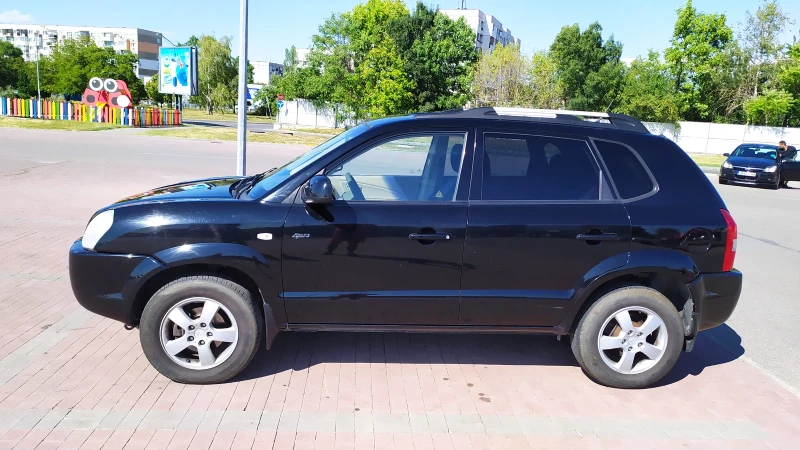 Hyundai Tucson 2.0 CRDI 140 к.с., снимка 5 - Автомобили и джипове - 47483138